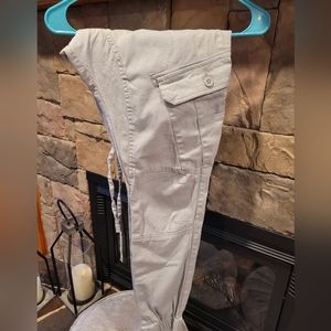 Men's cargo jogger jeans